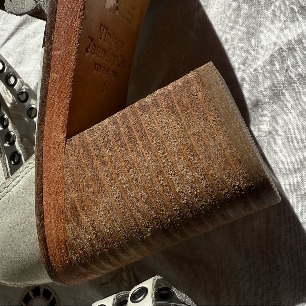 New Vintage Foundry Co. White Ivory Sandals heels gladiator strappy leather 6 - Picture 17 of 17
